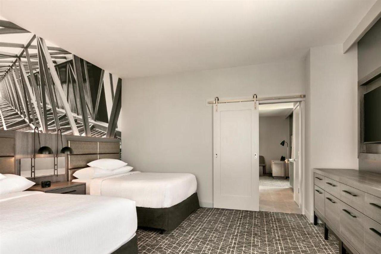 Hotel Embassy By Hilton Midtown