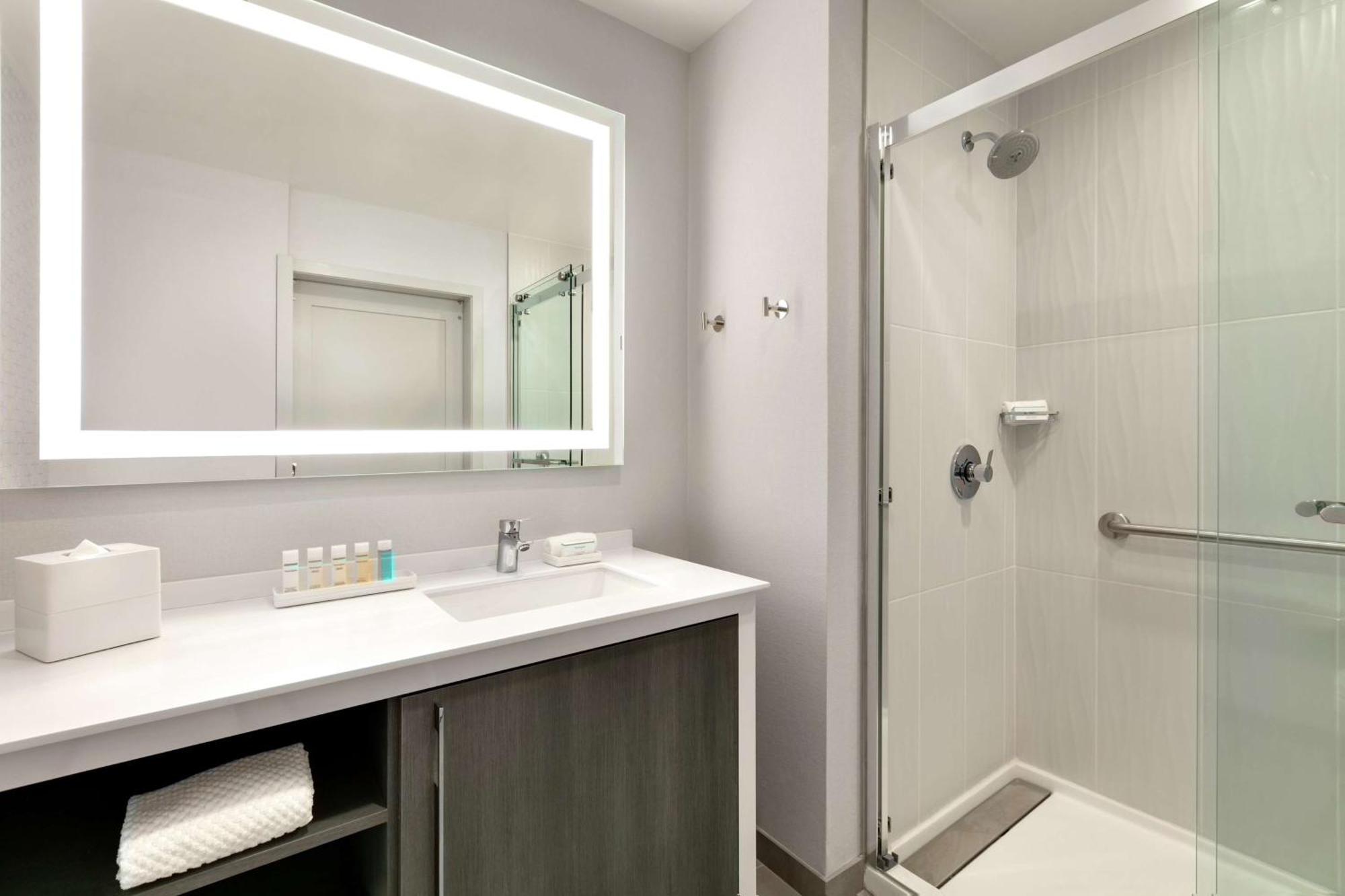 Embassy By Hilton Midtown 4* Atlanta