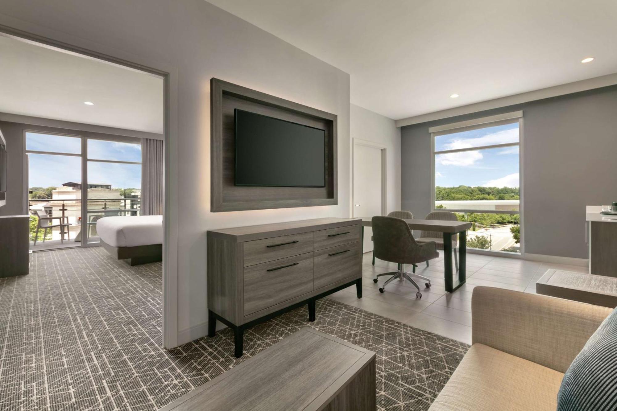 Embassy By Hilton Midtown Hotel Atlanta